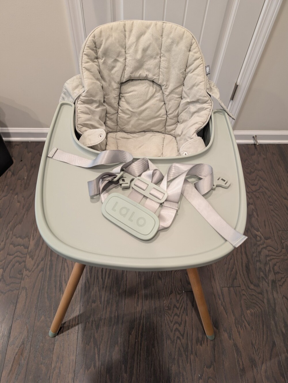 Lalo Kids High Chair Harness and Seat Pad - Pale Green/Cream
